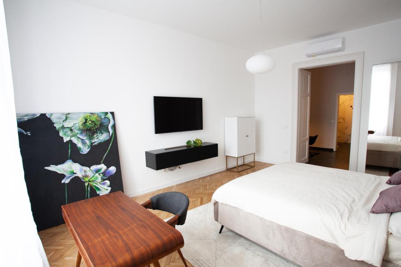 Apartament Real Deluxe Next To Danube Budapeszt Zewnętrze zdjęcie