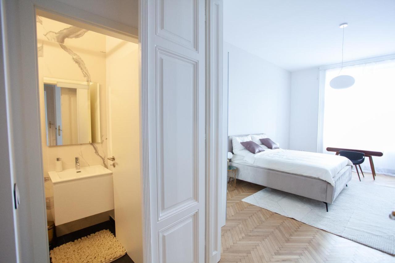 Apartament Real Deluxe Next To Danube Budapeszt Zewnętrze zdjęcie