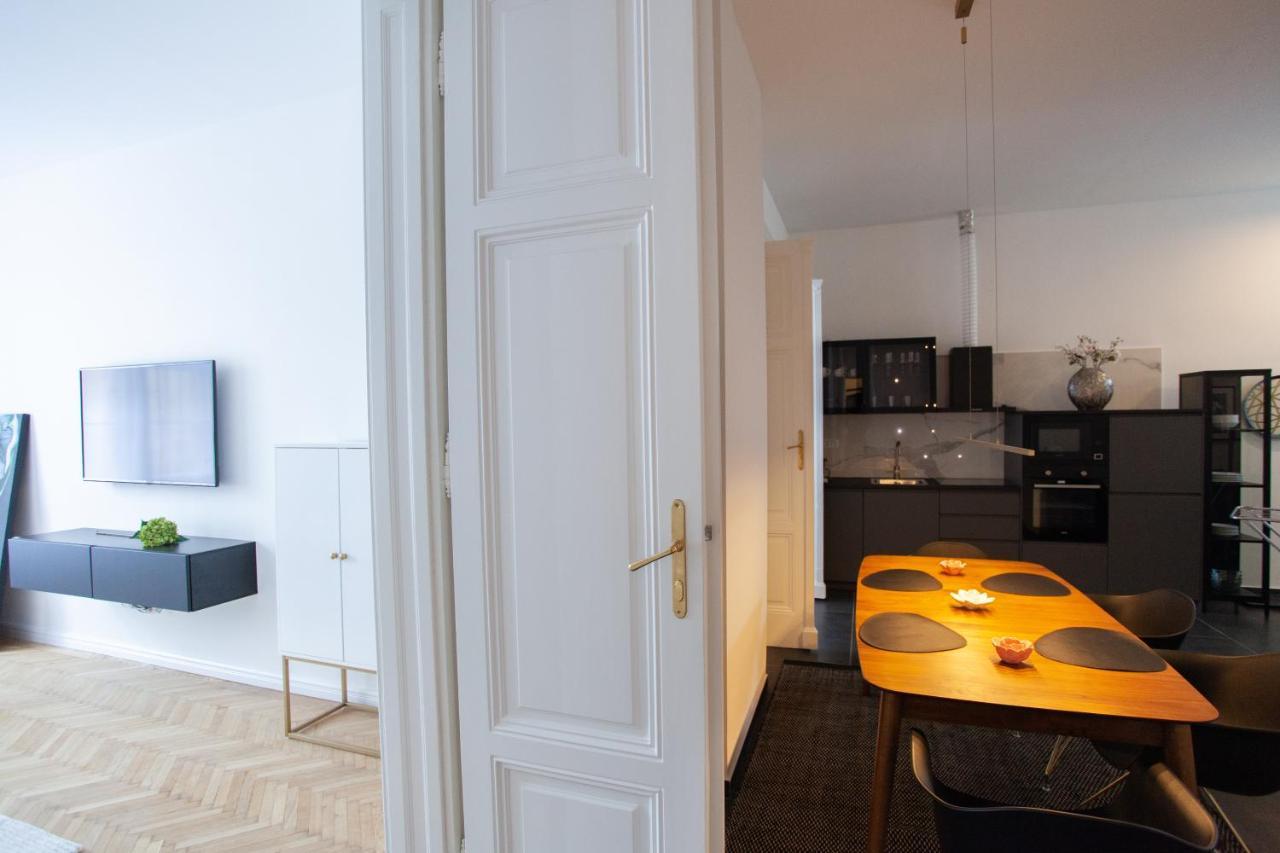 Apartament Real Deluxe Next To Danube Budapeszt Zewnętrze zdjęcie